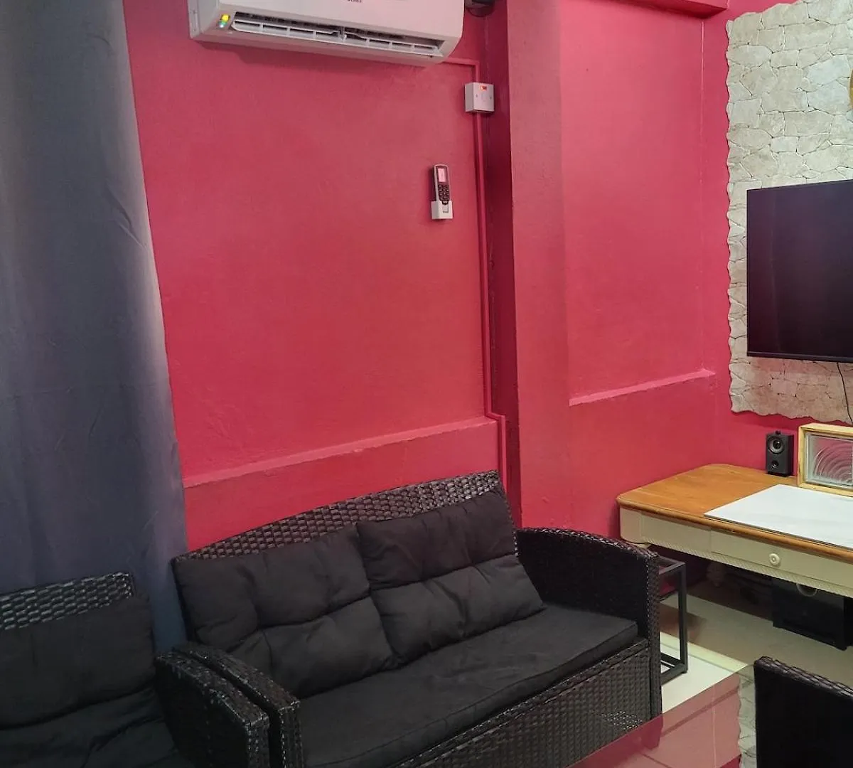 Comfortable Modern Studio Villa كاسترايْزْ